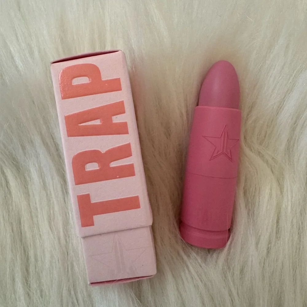 Jeffree Star Cosmetics Velvet Trap Lipstick Gardening Hoes